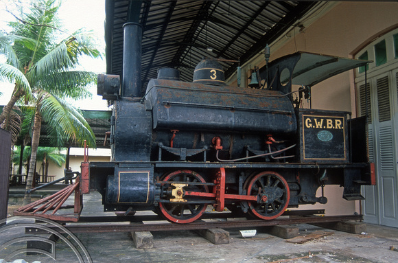 T13715. Old British built steam engine preserved at the railway museum. Recife. Pernambuco. Brazil. 12.8.2002