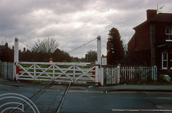 3754. Level crossing gates. Leiston. Suffolk. 01.04.94