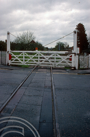 3755. Level crossing gates. Leiston. Suffolk. 01.04.94