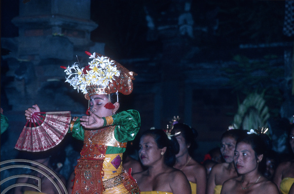 T5150. Performing the trance dance. Ubud. Bali. Indonesia. January 1995