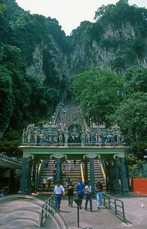 T7447. Entrance. Batu Caves. Kuala Lumpur. Malaysia. July 1998