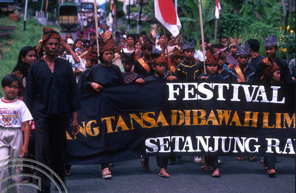 T7612. Independence day Parade. Lake Maninjau. West Sumatra. Indonesia. 17th August 1998