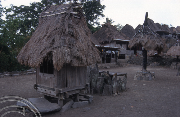T7757. Ngada village. Desa Langa village. Flores. Indonesia. September 1998