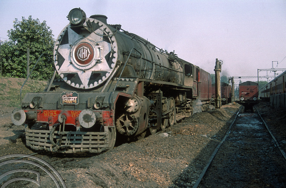 FR0017. WG 2-8-2 No 9193. Old Delhi shed. Delhi. Uttar Pradesh. India. 17.10.1991
