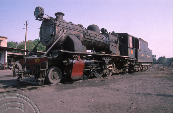 FR0053. YL 2-6-2 No 5112. On shed. Jaipur. Rajasthan. India. 30.10.1991