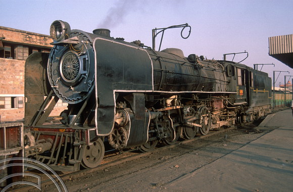 FR0073. YG 2-8-2 No 4194. On the breakdown train. Jaipur. Rajasthan. India. 30.10.1991