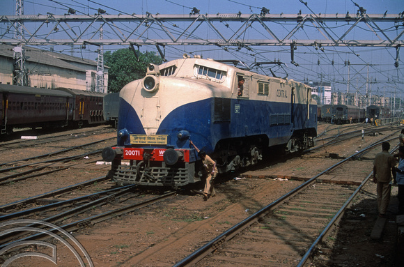 FR0092. WCM1 electric No 20071. Coming off the Singarh Express Bombat Victoria Terminus. Maharasthra. India. 14th November 1991