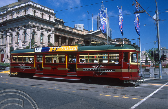 T8653. City circle tram. Melbourne. Victoria. Australia. January 1999