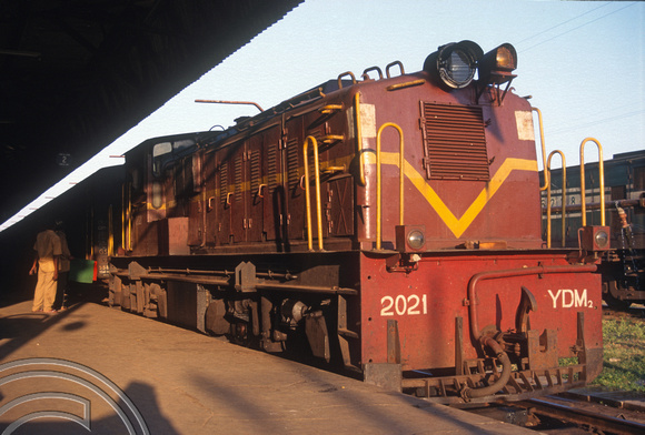 FR0276. YDM2 No 2021. Villapuram. Tamil Nadu. India. 28th January 1998