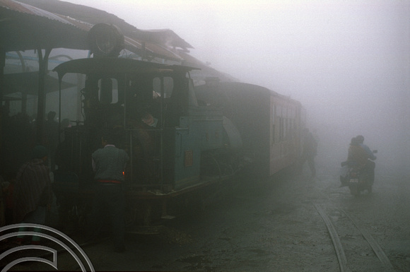 FR0323. 0-4-0ST No 806. Darjeeling. West Bengal. India. 6th April 1998