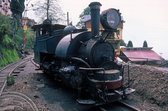 FR0317. 0-4-0ST No 806. Darjeeling. West Bengal. India. April 1998