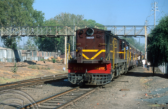 FR0585. YDM4 No 6426. Arriving on the Patan - A'bad Express. Ahmedabad. Gujarat. India. 16.02