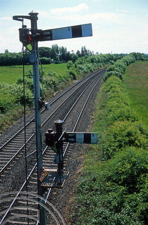 FR1089. Semaphore signals on the approach to the station. Limerick Junction. Ireland. 14.06.2003