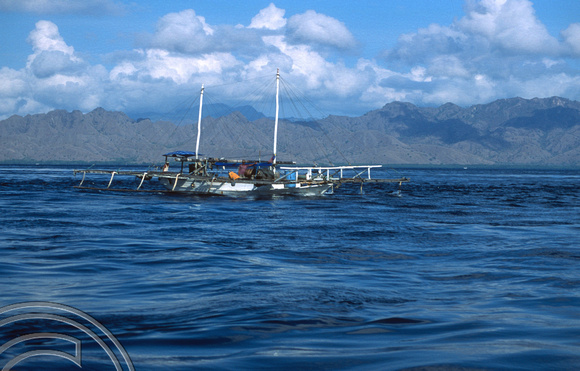 T7855. Fishing boat off Komodo Island. Indonesia. September 1998
