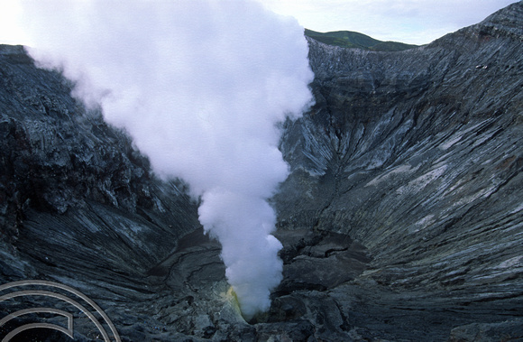 T8190. Crater at Mount Bromo. Java. Indonesia. 19th November 1998