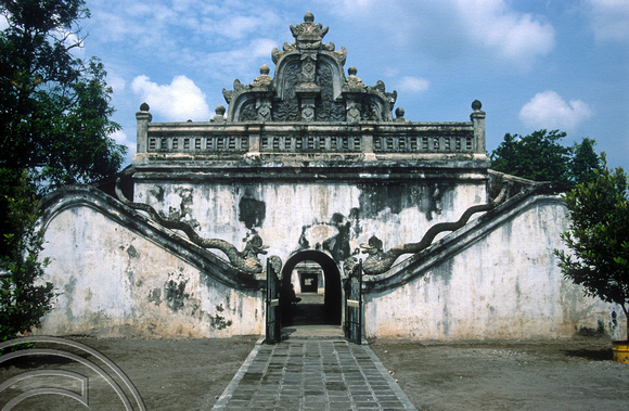 T8319. The Water Palace. Yogyakarta. Java. Indonesia.  November 1998