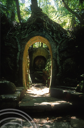 T8674. Grotto. William Ricketts sanctuary. Victoria. Australia. January 1999