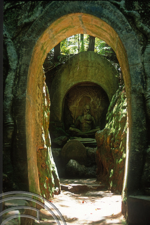 T8675. Grotto. William Ricketts sanctuary. Victoria. Australia. January 1999