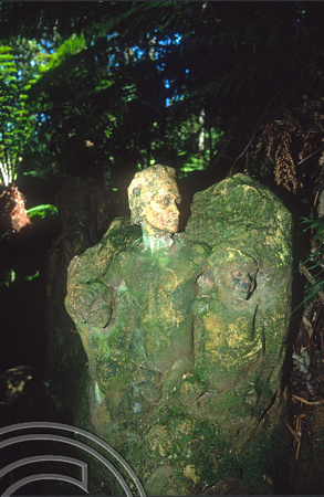 T8682. Statue. William Ricketts Sanctuary. Australia. January 1999