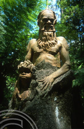 T8687. Old man and boy. William Ricketts Sanctuary. Australia. January 1999