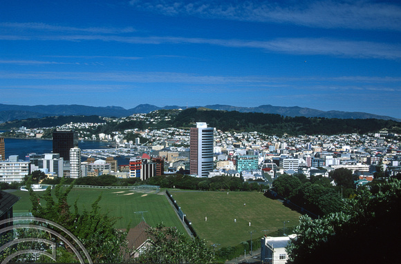 T8757. View over the city. Wellington. North Island. New Zealand.  5th February 1999