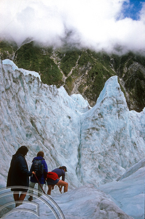 T8923. People on the glacier. Franz Josef Glacier. South Island. New Zealand. 18th February 1999