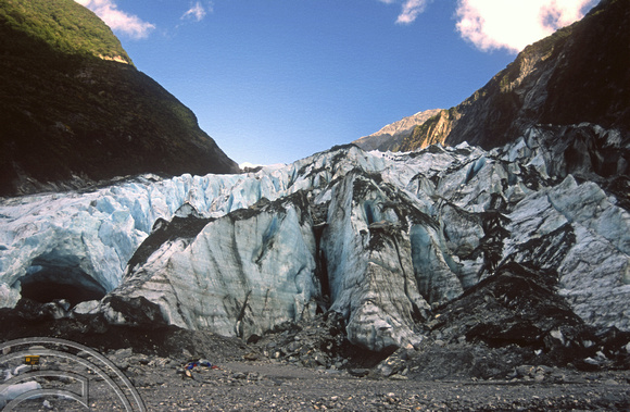 T8965. Glacier seen from its base. Franz Josef Glacier. South Island. New Zealand. 21st February 1999