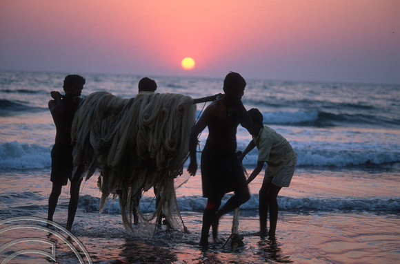 T9336. Fishing at sunset. Arambol. Goa. India. 29th January 2000