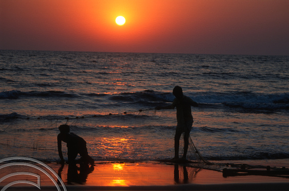 T9331. Fishing at sunset. Arambol. Goa. India. 29th January 2000