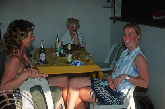 T9398. A beer and a laugh. Vagator. Goa. India. 1st February 2000