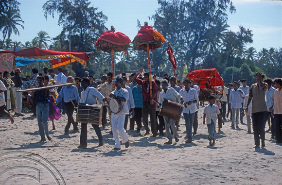 T9517. God arriving at the beach. Arambol. Goa. India. 5th February 2000