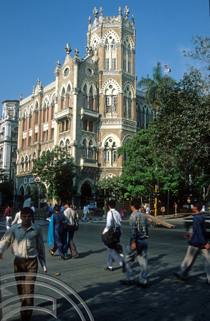 T9877. Victorian buildings. Mumba. India. 22nd February 2000