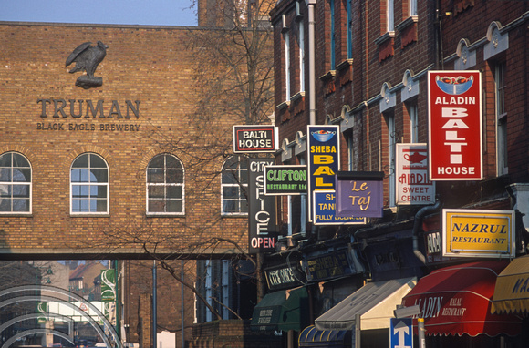 T10445. Signs. Brick Lane. Spitalfields. London. England. 17th January 2001
