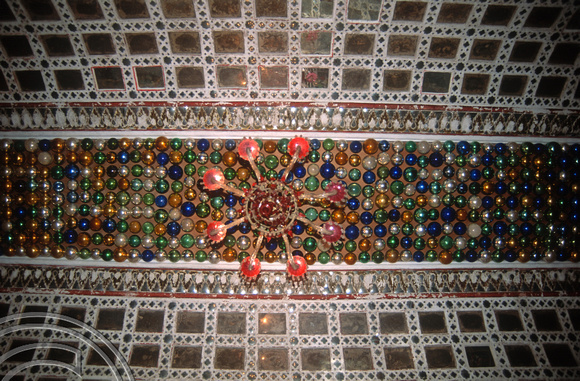 T4392. Ornate ceiling. The fort. Jodhpur. Rajasthan. India. December 1993.