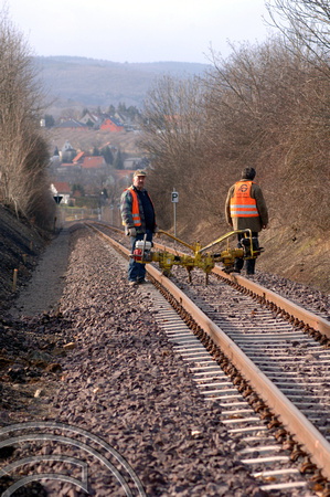 FDG2981. Welding track. Gernrode. Harz railway. Germany. 17.2.06.