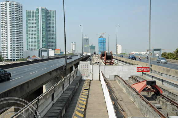 FDG11005. BTS Skytrain extension. Sapan Taksin. Bangkok. Thailand. 25.1.09.