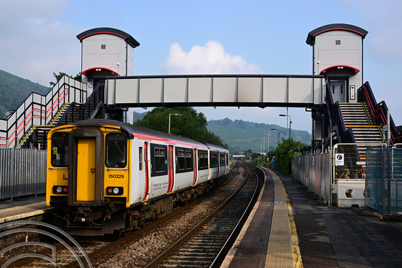 DG423595. 150229. 1M12. 0722 Aberdare to Merthyr Tydfil. Taffs Well. 1.8.2024.