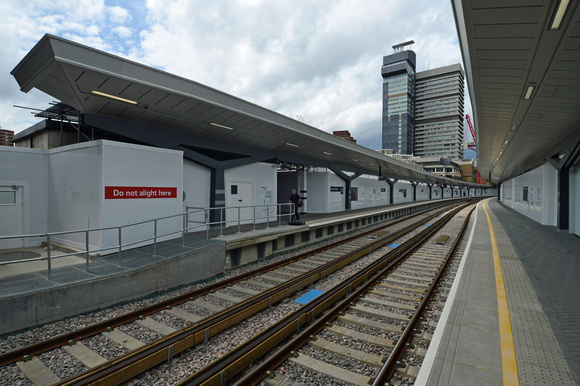 DG179741. New platforms 14 and 15. London Bridge. 22.5.14.