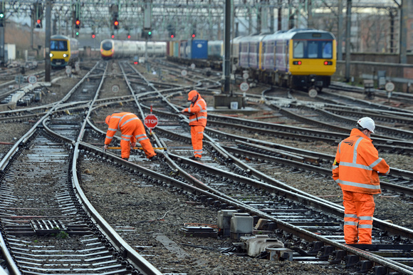 DG169921. Track workers. Manchester Piccadilly. 7.2.14.