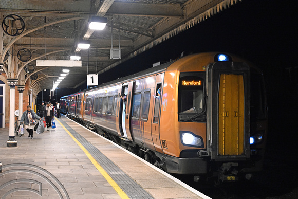 DG434144. 172332. 1V29. 2100 Birmingham New Street to Hereford. Hereford. 10.12.2024.