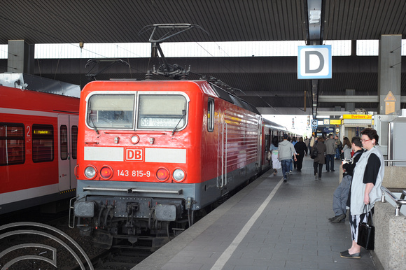 DG50661. 143 815. Dusseldorf HBf. 28.4.10.