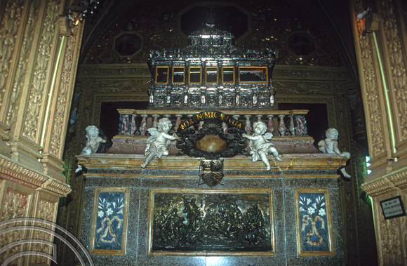T5652. Tomb of St Francis Xavier. Old Goa. Goa. India. December 1995