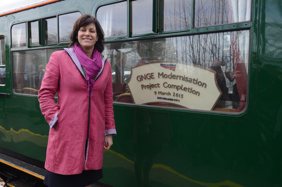 DG207233. Claire Perry MP inspects the GNGE. 9.3.15