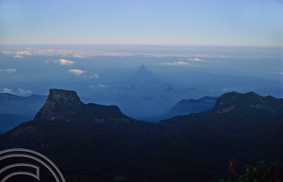 T3196. Adams Peak. Sri Lanka. 1992.