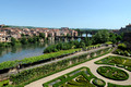 TD24969. River and gardens. Albi. France. 13.6.09.
