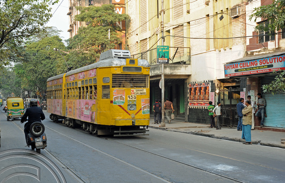 DG70348. Route 5 tram. Wellesley St Calcutta. India. 17.12.10.