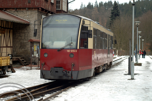 FDG3013. 187 015. Alexisbad. Harz Railway. Germany. 17.2.06.