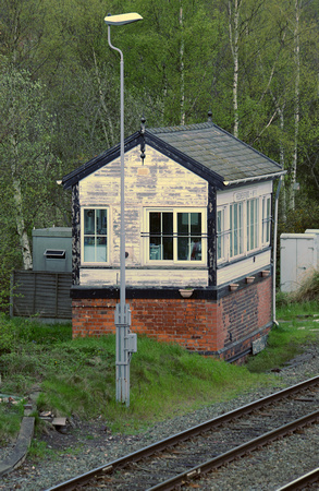 DG109737. Hednesford No 1 signalbox. 30.4.12.