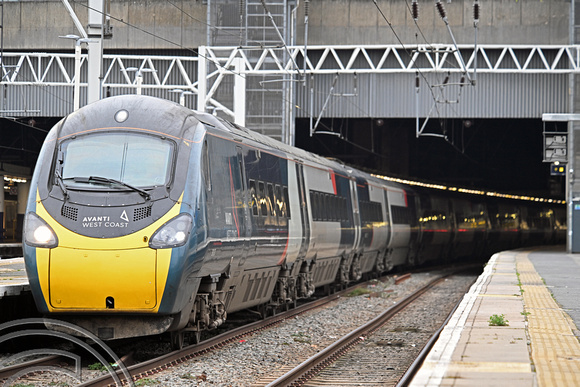 DG435896. 390137. 1F24. 1343 London Euston to Liverpool Lime Street. London Euston. 28.12.2024.