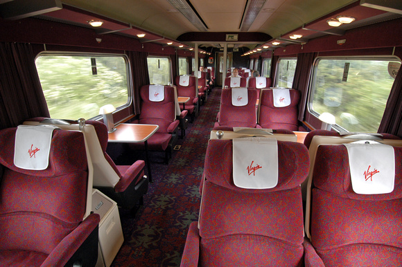 DG01155. Mk2 First Class interior. 15.6.04.